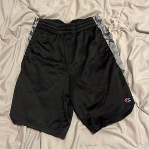 BOYS Champion Camo & Black Basketball Shorts 7/8